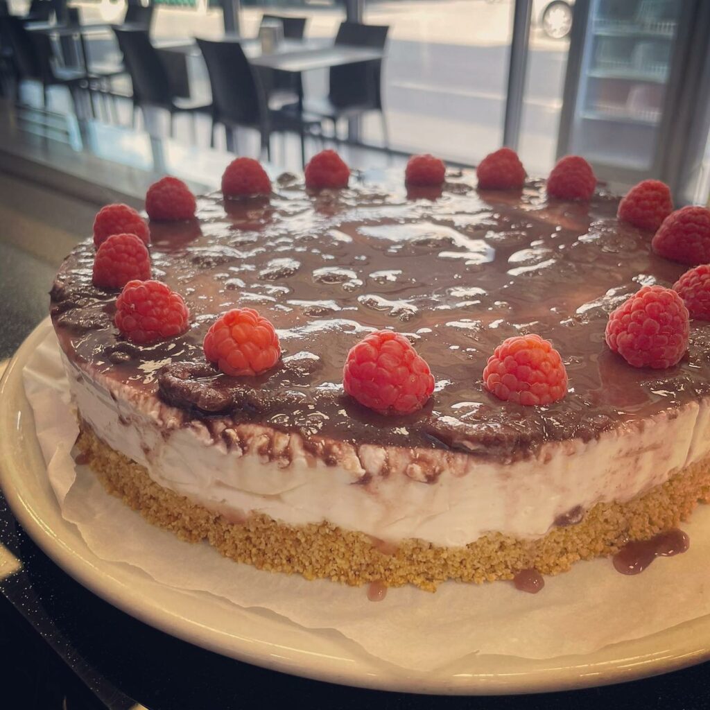 243130658_1020160658800079_8858187158353764933_n