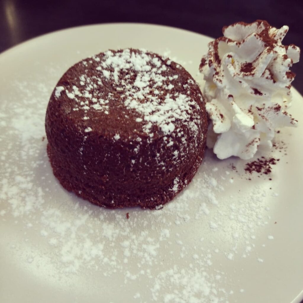 268343272_1069745110508300_6981855765106074229_n